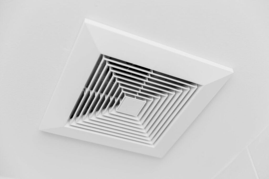 vent on ceiling